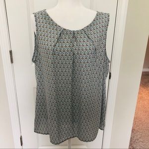 Sleeveless Blue and Tan Scoop Neck Blouse